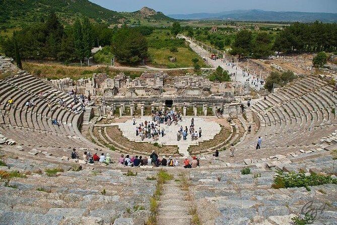 4-Day Small-Group Turkey Tour from Kusadasi: Pamukkale, Ephesus and Hierapolis - Pamukkale Travertines and Hierapolis: White Terraces and Roman-Era Thermal Pools
