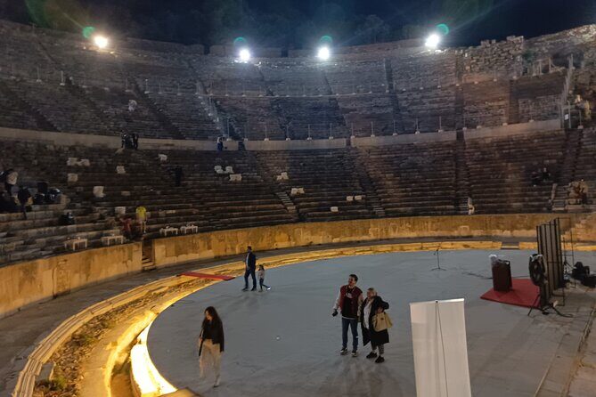 All-Inclusive Private Ephesus Tour from Kusadasi Port or hotel - Popüler leather workshops and a fashion show in Selçuk