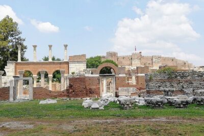 All Inclusive Private Half-Day Ephesus and Sirince Village Tour with Lunch - The Kuşadası pickup that sets the tone