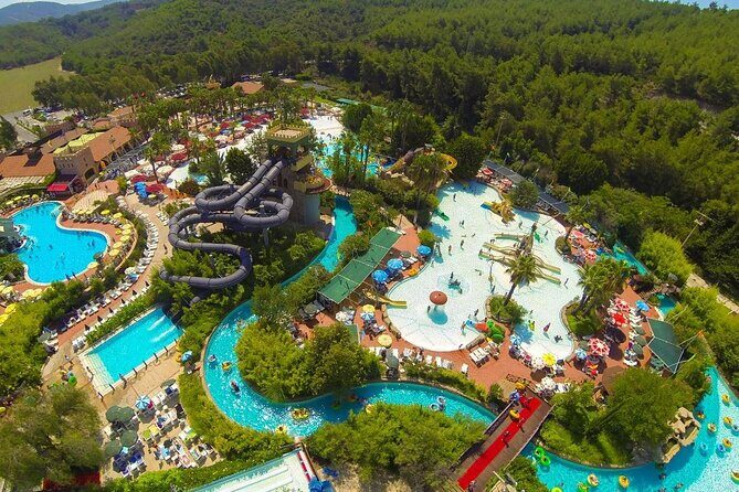 Aqua Fantasy Waterpark Skip-the-Line Tickets - Couples and families: choosing your pace without missing the fun