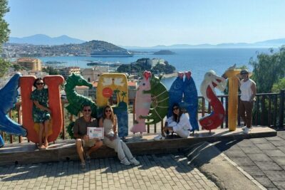 Best Seller: Private Ephesus Shore Excursion from Kusadasi Port - Finding your guide at Kuşadası Port without stress