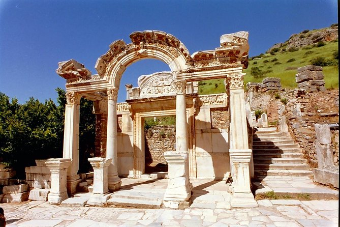 Easy Ephesus Shore Excursion – 4 Hours For Cruise Guest - Selçuk as Your Real-Life Base: Ancient and Medieval Layers Nearby
