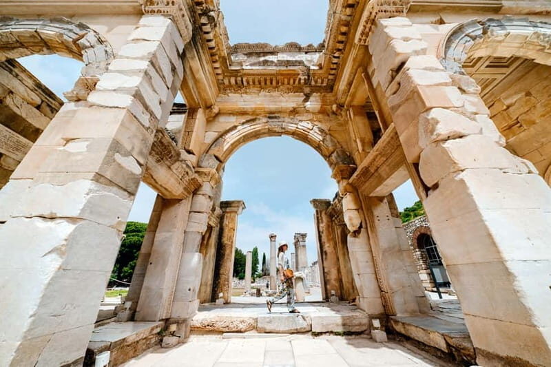 Ephesus Ancient City with Best Guides Only For Cruise Guests - The guide experience: licensed, multilingual, and paced for real legs