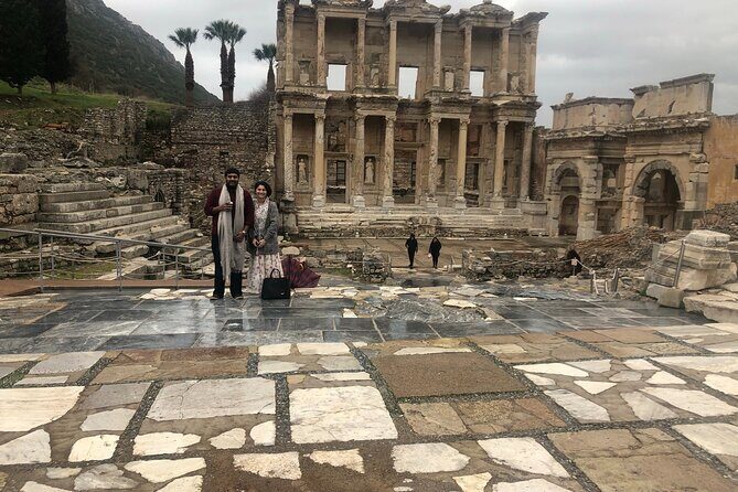 Ephesus and Terrace houses Tour from Izmir - Terrace Houses: Roman Mansions with Mosaics, Frescoes, and Hypocaust Heat