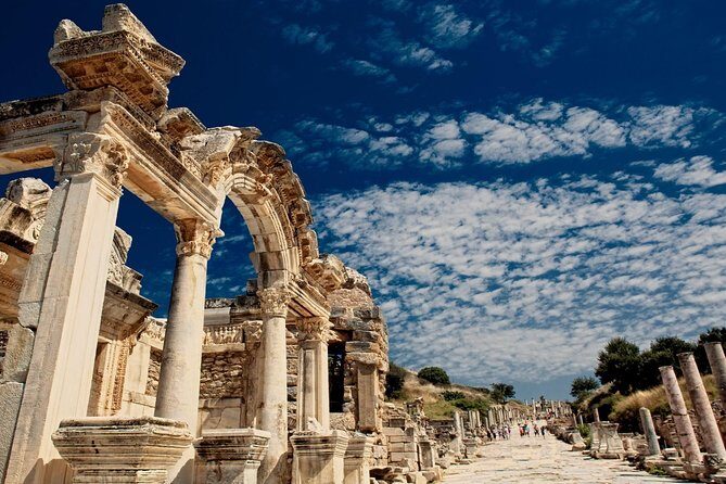 Ephesus Private Day - Virgin Mary’s House: spiritual stop, practical time window