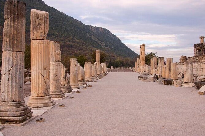 Ephesus Private Tour Guide - Meryemana (Virgin Mary House): small and humble, but not easy to ignore