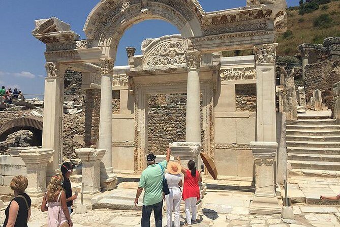 Ephesus Private Tour with Historian Guide - Stop 1: The Virgin Mary Statue at the House of the Virgin Mary