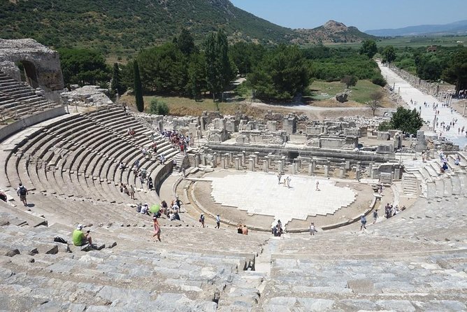 Ephesus Shore Excursions For Cruisers - Meryemana (Virgin Mary’s House): a pilgrimage site with serious place-and-story