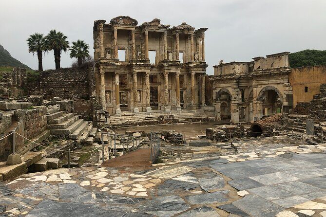 Ephesus Small Group Tour from Kusadasi Port Cruiser Only - Magnesia Gate to the Theatre and the Celsus Library: How the Walk Makes Sense