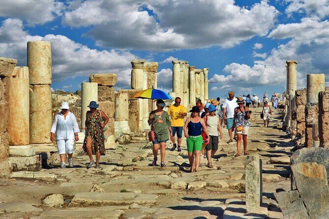 Ephesus Small Group Tour From Kusadasi - Selcuk - Isa Bey Mosque near Ayasluğ Hills: Selçuk’s Anatolian beyliks layer