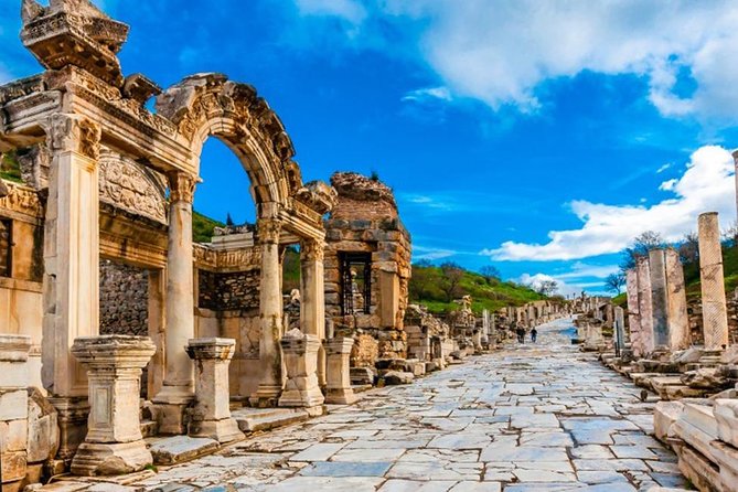 Ephesus Tour with House of Virgin Mary - Temple of Artemis: what you can still notice