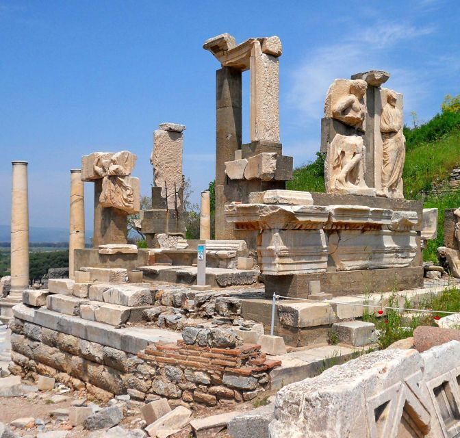 From Istanbul: 2-Day Ephesus, Pamukkale, & Hierapolis Tour - Skipping the line and small-group pacing: why it feels smoother than DIY