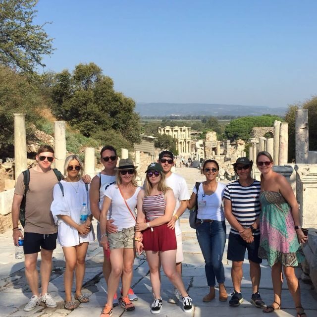 From Istanbul: Ephesus & Pamukkale 2-Day Trip with Flights - Day 1: Istanbul Pickup, Izmir Flight, and the Virgin Mary House