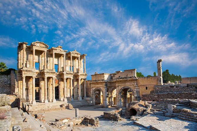 FROM IZMIR Cruise Port: Ephesus and Mary's House Private Tour - Lunch, Selçuk Handicrafts, and How the Day Holds Together