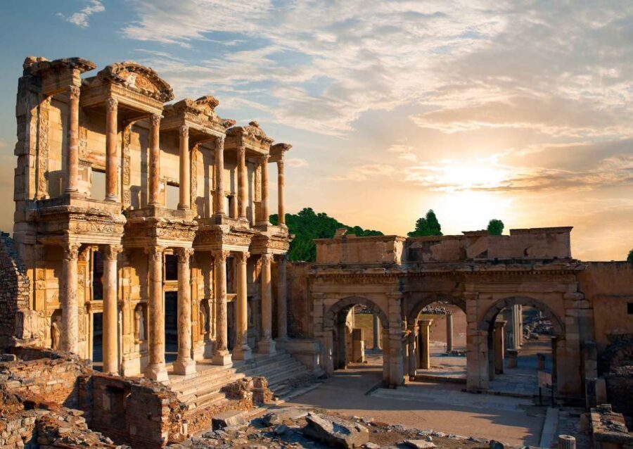 From Izmir: Private Ephesus & Pamukkale 1 Day Trip - Should You Book This Izmir Ephesus & Pamukkale 1-Day Trip?