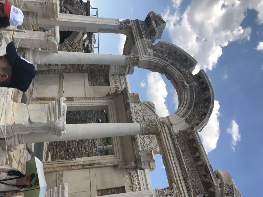 From Kusadasi: Ephesus and Pamukkale 2 Day Private Tour - Pamukkale Drive Time: The Practical 3-Hour Stretch