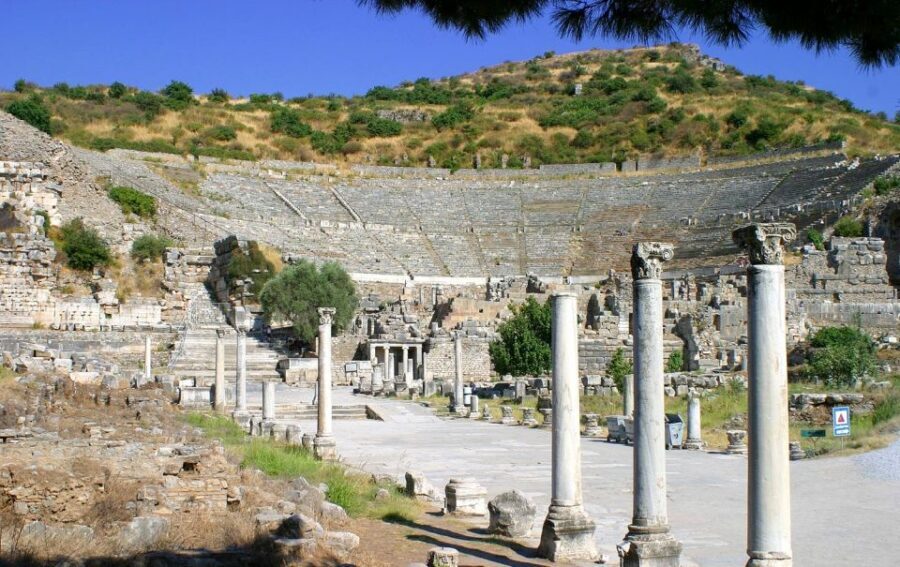 From Kusadasi or Selcuk: Full-Day Ephesus Tour with Lunch - The Ephesus Ruins Route: From Odeon to Hercules Gate