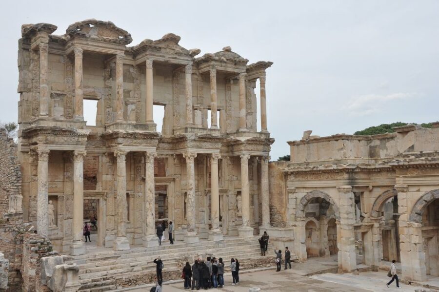 From Kusadasi/Selcuk: Highlights of Ephesus Small Group Tour - House of the Virgin Mary: A Pilgrimage Stop Before the Ruins