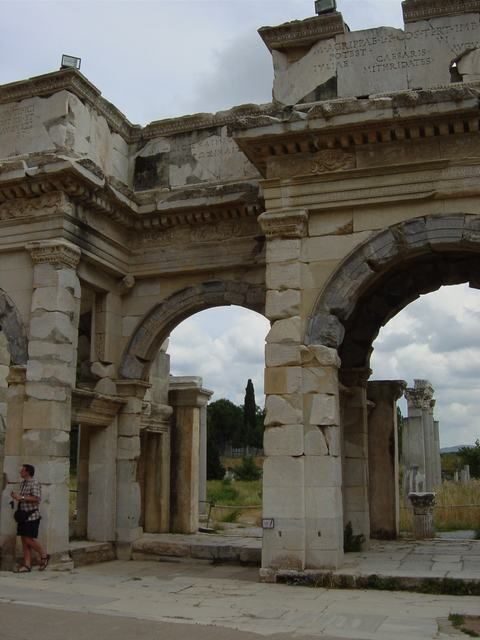 Full-Day Ephesus & Terrace Houses Tour - Entry Fees Included - That weird clue: the first ad footprint to a brothel