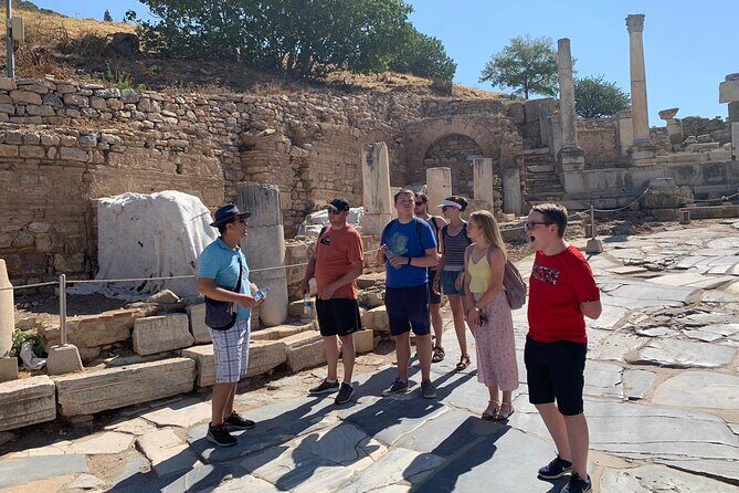 Guided Ephesus Tour From/to Izmir - Pickup, van comfort, and why timing starts at 8:30 am