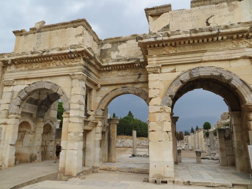 Guided Icmeler Ephesus Tour w/ Breakfast & Lunch - Side stops that can add local flavor: pottery and Turkish delight
