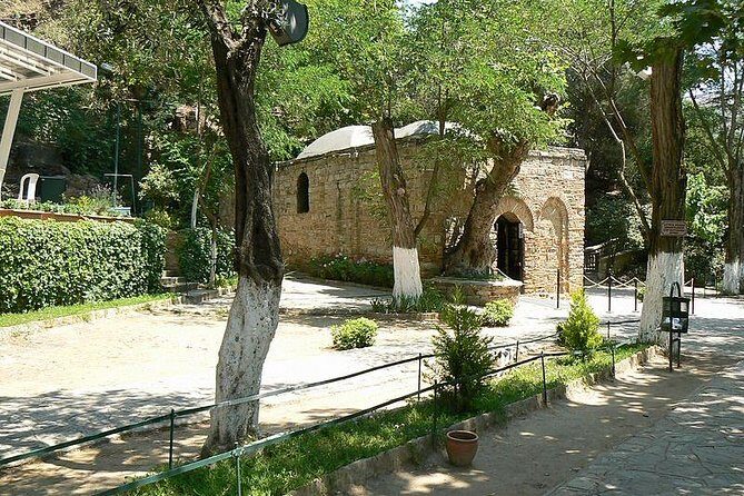 Izmir Shore Excursion: Private Tour to Ephesus, House of Virgin Mary and Temple of Artemis - Entering Ephesus through Magnesia Gate: the downhill route you’ll remember
