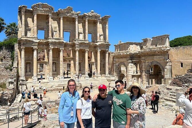 Kusadasi Port Private Ephesus & Virgin Mary Tour with Lunch - From the Cruise Pier to Ephesus: Meet Your Guide and Get Rolling