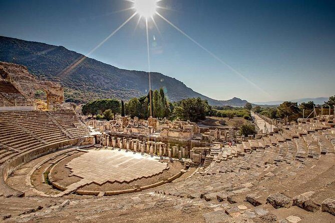 Kusadasi Port to Ephesus, House of Virgin Mary, St.John Church - Meeting at Kusadası Port: How You Stay On Time