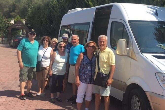 Kusadasi Shore Excursion: Private Tour to Ephesus and the House of Virgin Mary - Meryemana: the House of the Virgin Mary and the small shrine moment