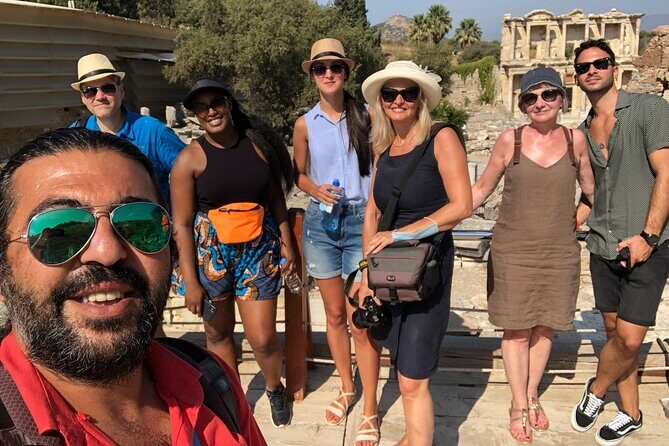 Private Ephesus and Shopping Tour for Cruisers Only - Quick views first: Kuşadası Castle and the caravanserai pass-by