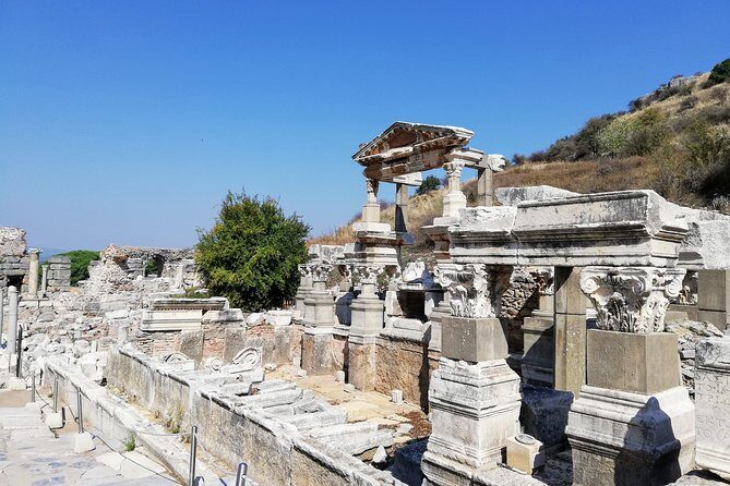 Private EPHESUS Full & Half Tours with Traditional lunch included - Stop 3: Ancient Ephesus walk—Magnesia Gate to the Harbor