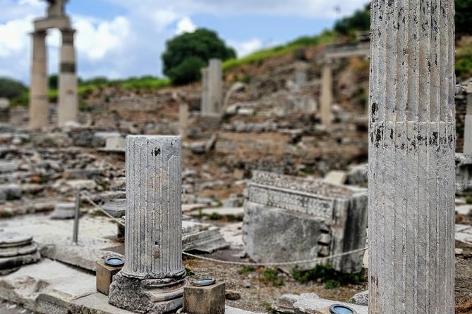Private Ephesus, House of Virgin Mary, St John Basilica & Lunch - Basilica of St John: A Short Stop With a Strong Spiritual Backdrop