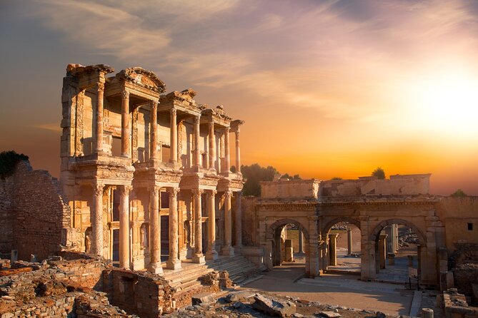 Private Ephesus & Sirince Village Tour from Kusadasi/Ephesus Port - Kuşadası Port Pickup: the day starts simple