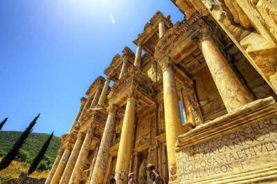 Private Ephesus & Temple of Artemis Tour + Optional Fine Dining - Ephesus Ancient City: Getting the Big Set Pieces in 1 Hour 45 Minutes