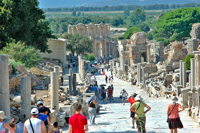 Private Ephesus Tour For Cruisers - Skip The line Tickets - Stop 1: The Temple of Artemis ruins in about 15 minutes