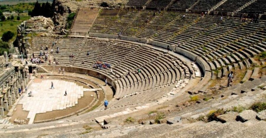 Private Skip Line Ephesus tour with lunch from the port - Entering Ephesus Through Magnesia Gate and the Big Ruins Route