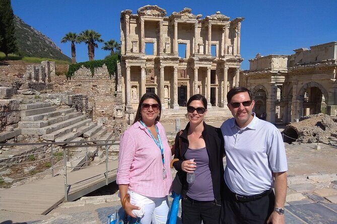 Private Tour FOR CRUISE GUESTS ONLY / Archaeological Ephesus Private Tour - Stop 1: the Izmir start point that sets your day up