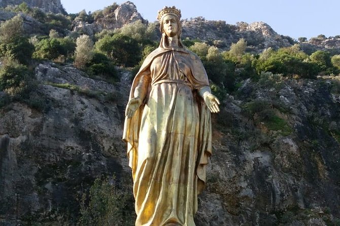 Private Van for Ephesus Tour from Kusadasi Port - Stop 3: Selcuk Quick Context—Basilica, Castle, Ottoman Bath, and Old Houses