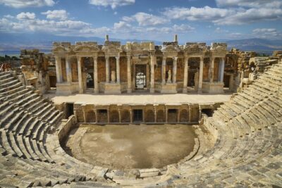 Small Group Pamukkale Day Tour from Selcuk or Kusadası - Getting to Pamukkale from Kuşadası or Selçuk without going stir-crazy